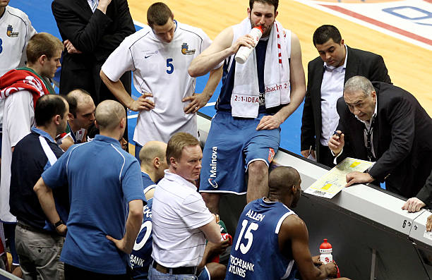 他在本次国 他在本次国