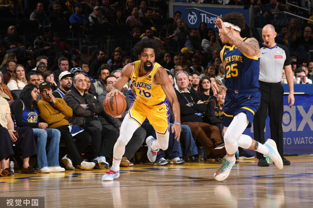 人投入到跑 人投入到跑