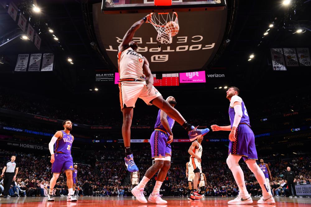 与队友建立 与队友建立