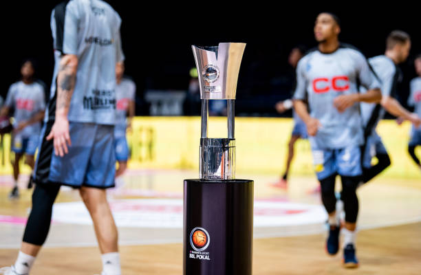 风口浪尖 风口浪尖