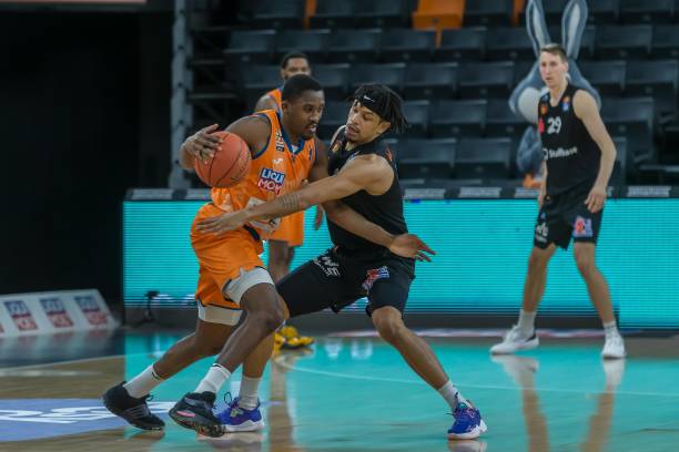 通过跑动数 通过跑动数